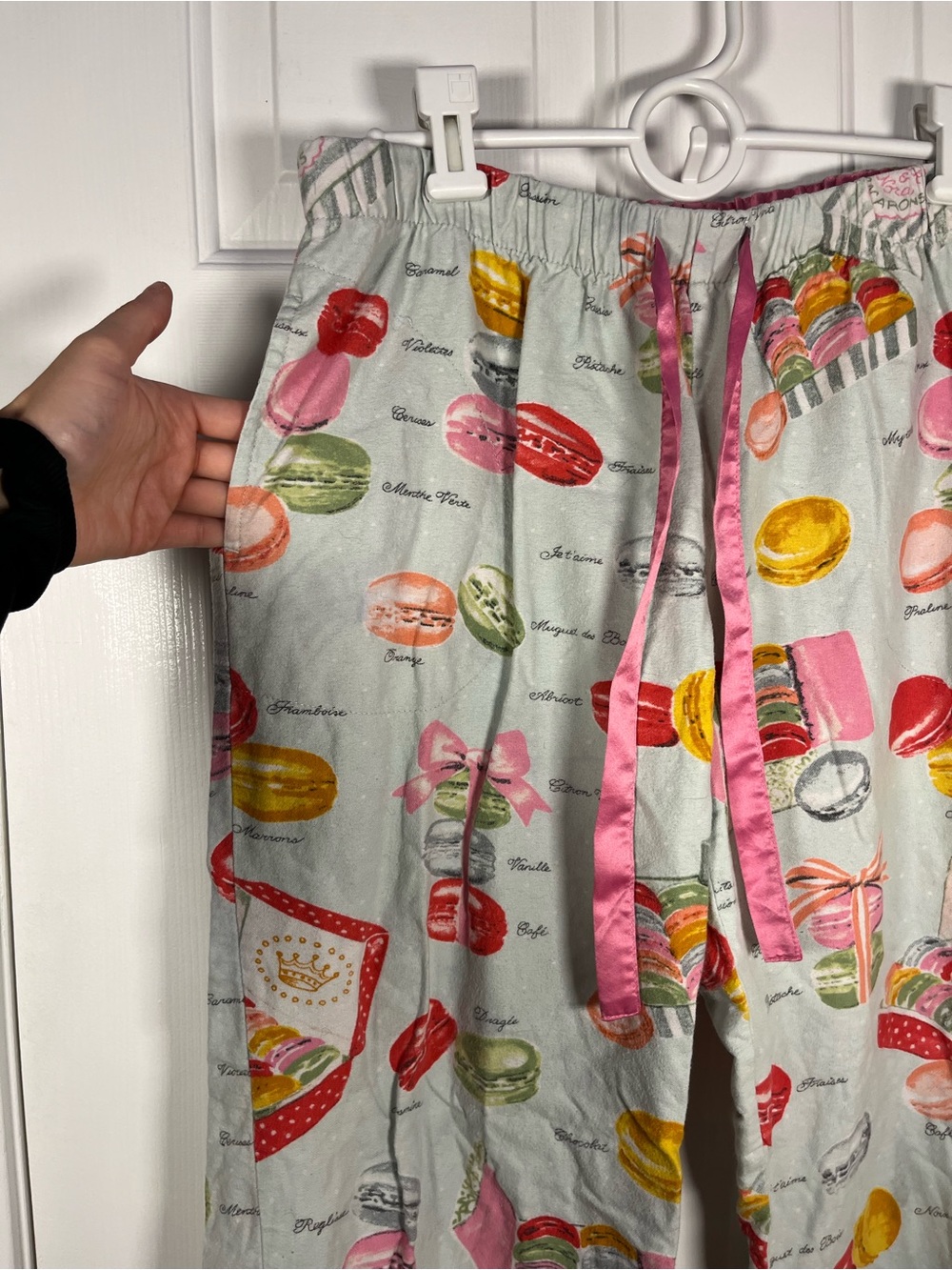 Nick & Nora Light Mint Pajama Pants with Colorful Macaron - Small - Picture 12 of 13